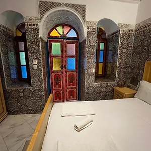 Unique Konukevi